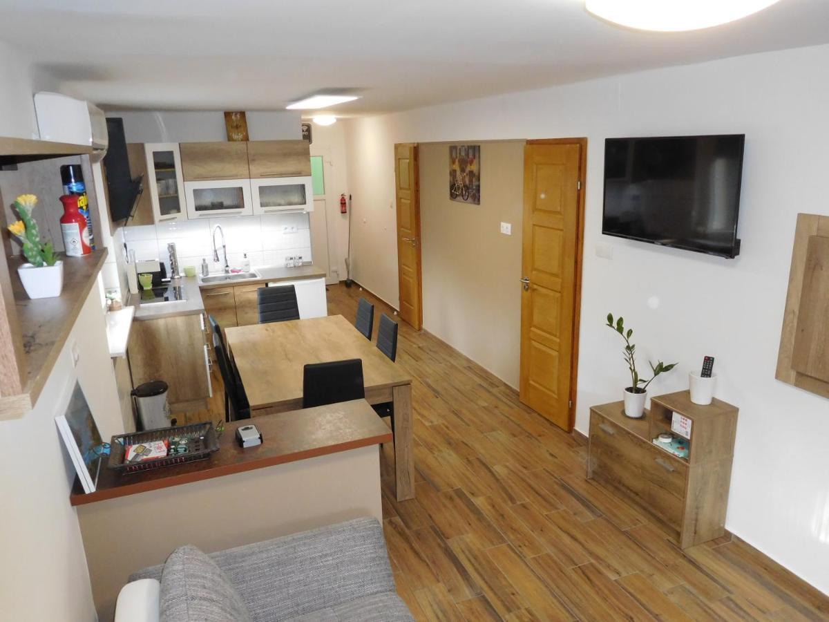Golden Apartman Orosháza Dış mekan fotoğraf